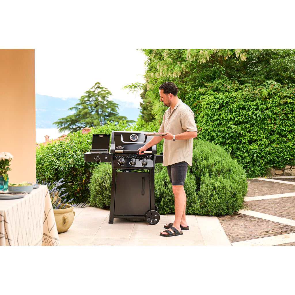 Napoleon Gasgriller Freestyle™ 365 mit Seitenkocher