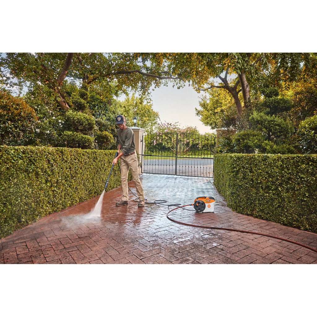 Idropulitrice ad alta pressione a batteria Stihl REA 100 PLUS / senza batteria e caricabatteria