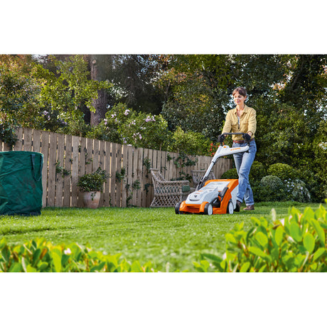 Tagliaerba a batteria Stihl RMA 239.1 C / senza batteria e caricabatterie