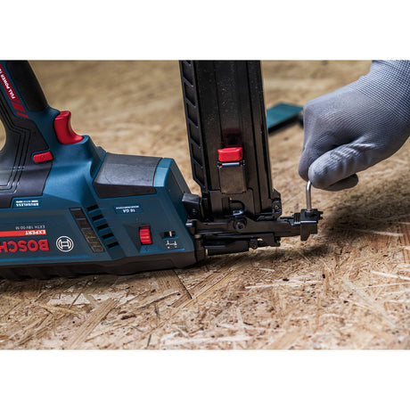 Akku-Holzklammerer EXTH18V-50M