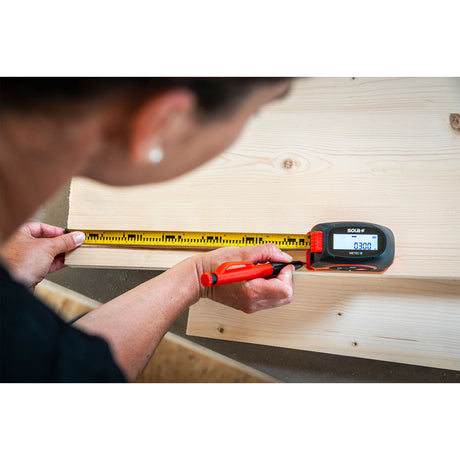 Sola Digitales Rollbandmaß METEC mit Laser-Entfernungsmesser