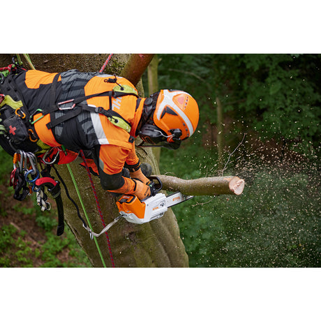 Motosega a batteria Stihl per la cura degli alberi MSA 220 TC-O / senza batteria e caricabatteria