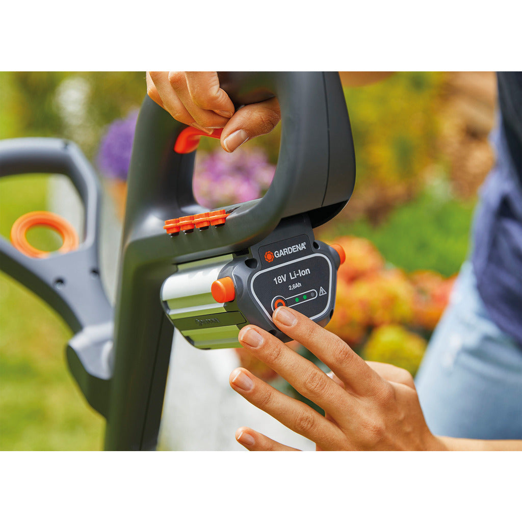 Tagliabordi a batteria ComfortCut Li-18/23 / Set pronto all'uso