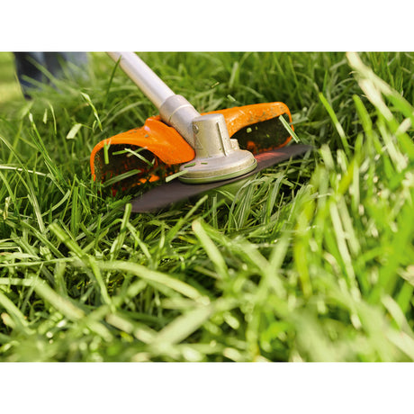 Stihl Akku-Motorsense FSA 80 / mit Akku AK 30 S und Ladegerät AL 101