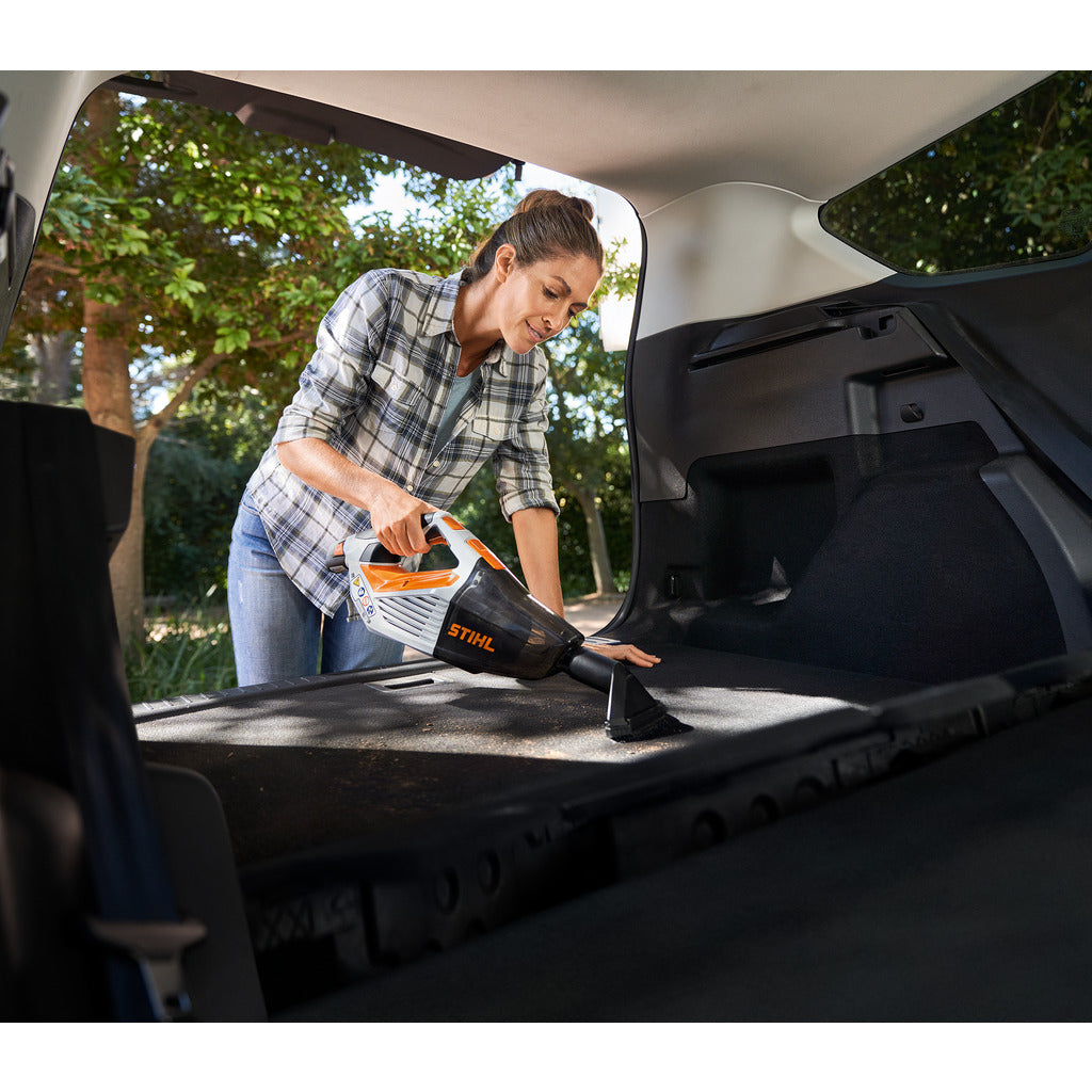 Stihl Akku-Handsauger-Set SEA 20 + Kühltasche