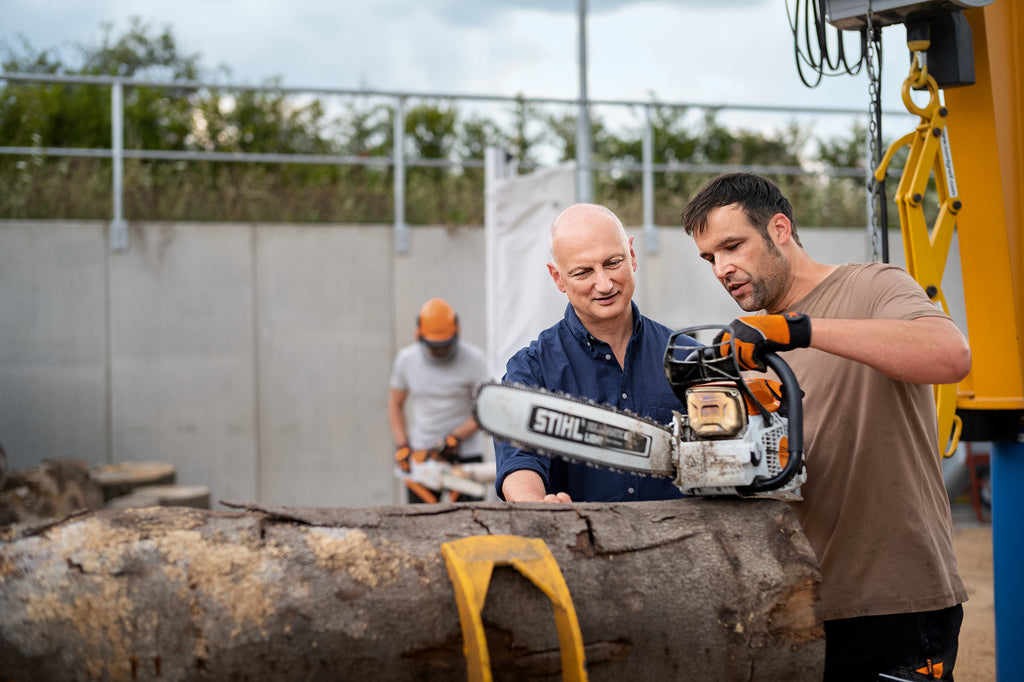 Stihl Benzin-Motorsäge MS 500i mit elektronisch gesteuerter Einspritzung