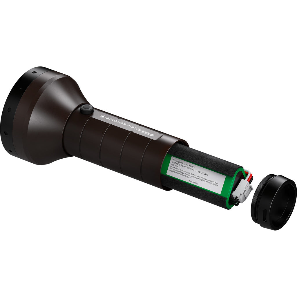 LED Taschenlampe P18R SIGNATURE